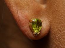 Load image into Gallery viewer, Clarity Drop Peridot 18K Yellow Gold Studs