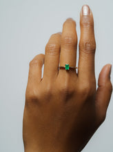 Load image into Gallery viewer, Freedom Emerald Solitaire 18K White Gold Ring