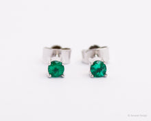 Load image into Gallery viewer, Soulmate Emerald 18K White Gold Studs Round