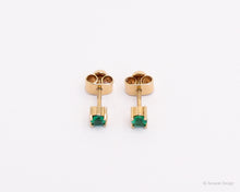 Load image into Gallery viewer, Soulmate Emerald 18K Yellow Gold Studs Round