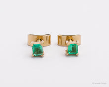 Load image into Gallery viewer, Soulmate Emerald 18K Yellow Gold Studs Rectangular