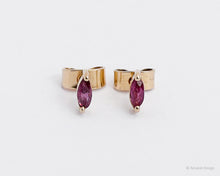 Load image into Gallery viewer, Clarity Marquise Rubi 18K Yellow Gold Studs
