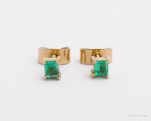 Load image into Gallery viewer, Soulmate Emerald 18K Yellow Gold Studs Rectangular
